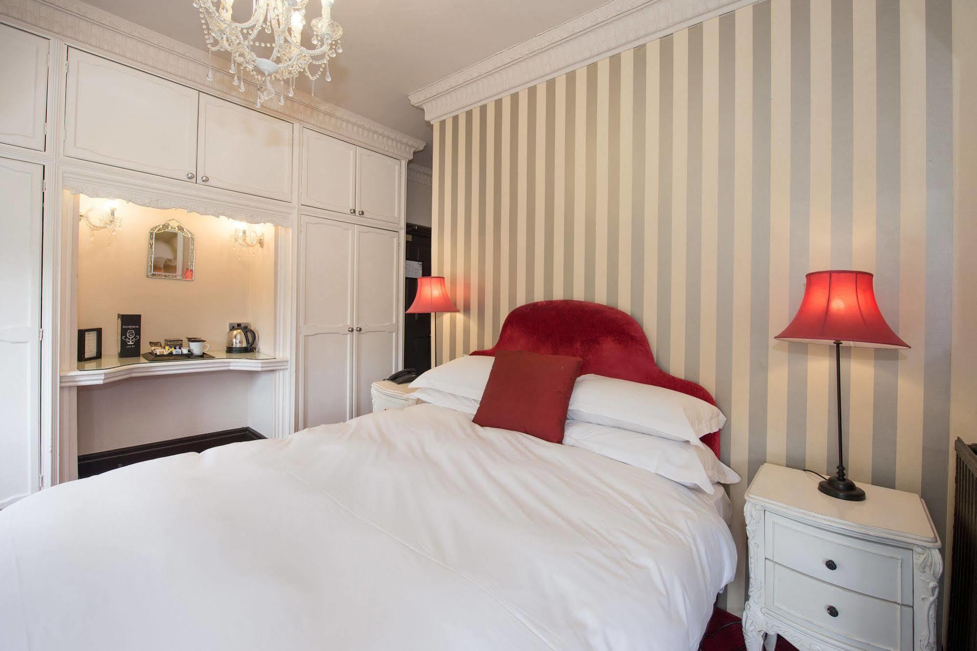 Balmoral Hotel Harrogate Ngoại thất bức ảnh